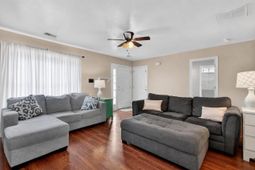 9120 Fieldstone Trace photo 4