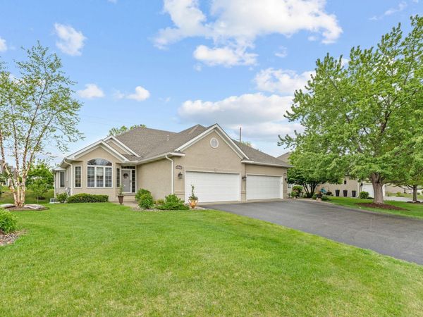 17925 39th Place N, Plymouth, MN 55446