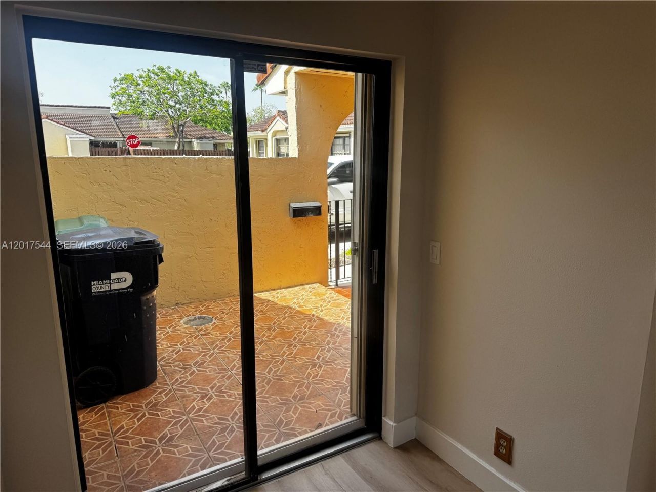 6532 NW 170th Ter, Hialeah, FL 33015 Photo