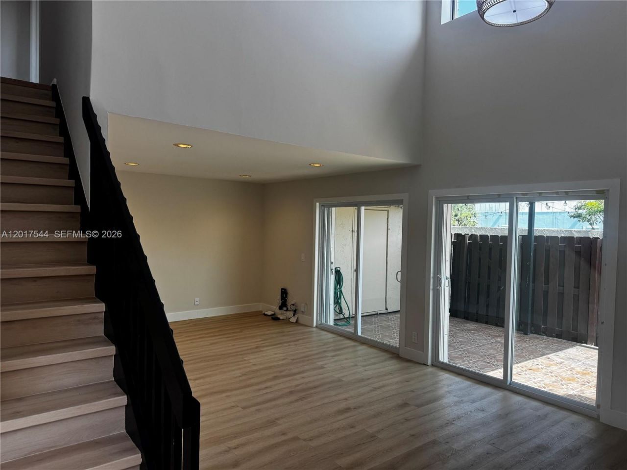 6532 NW 170th Ter, Hialeah, FL 33015 Photo