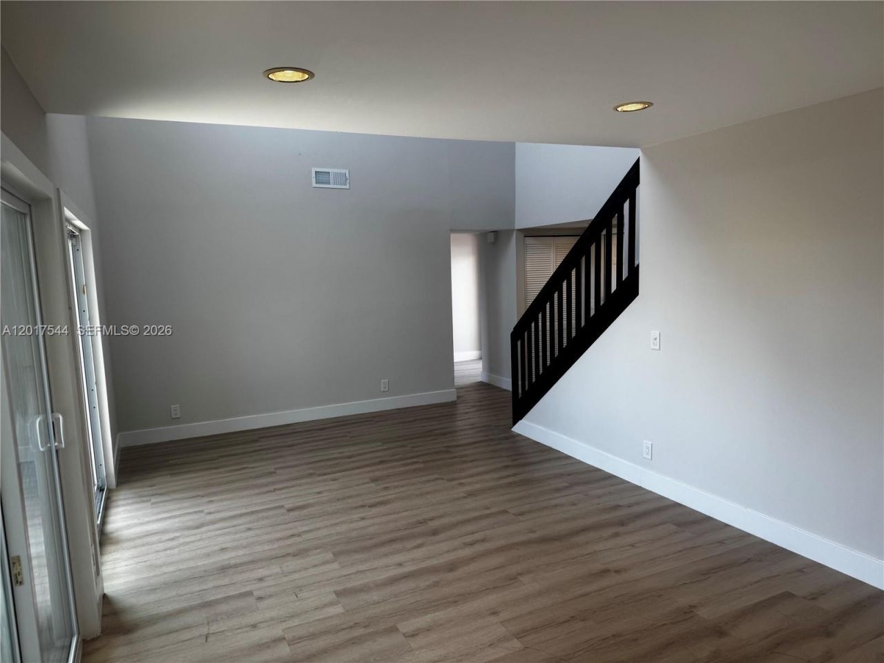 6532 NW 170th Ter, Hialeah, FL 33015 Photo