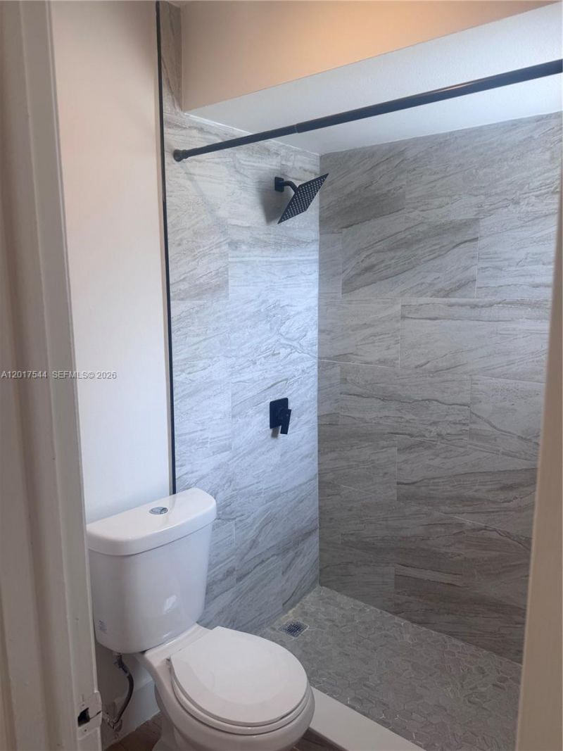 6532 NW 170th Ter , Hialeah, FL 33015 Photo