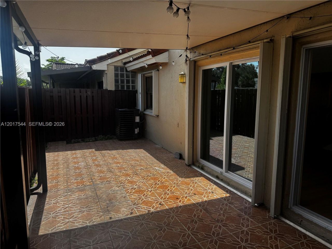 6532 NW 170th Ter, Hialeah, FL 33015 Photo