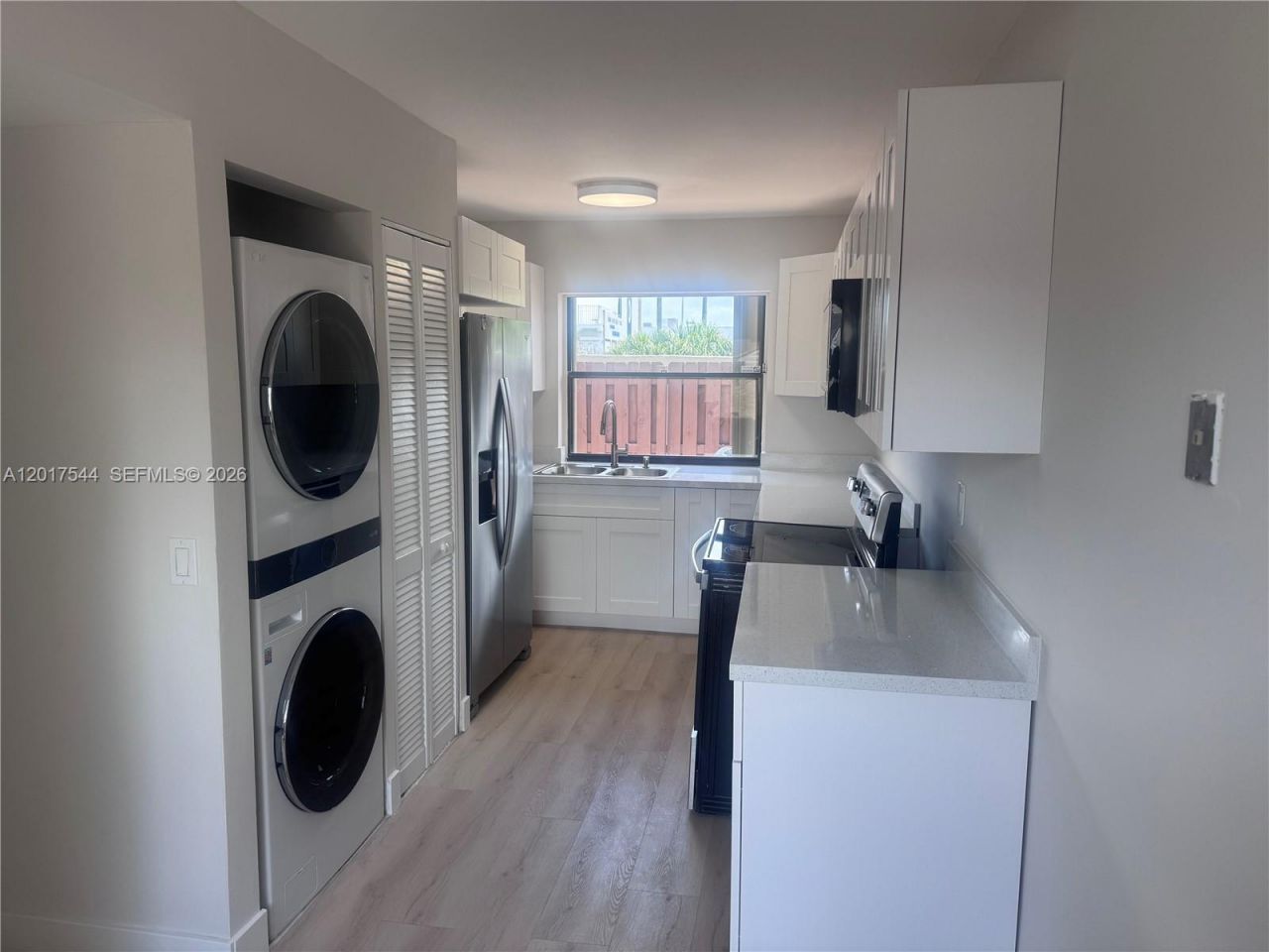 6532 NW 170th Ter , Hialeah, FL 33015 Photo