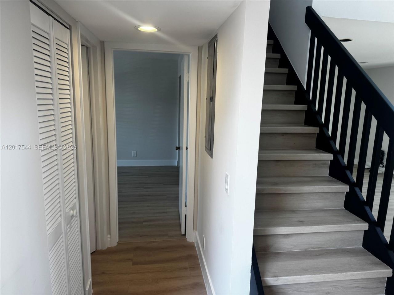 6532 NW 170th Ter, Hialeah, FL 33015 Photo