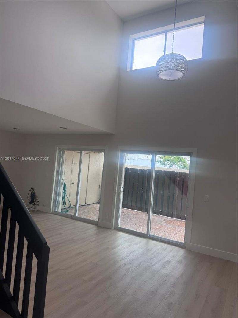 6532 NW 170th Ter , Hialeah, FL 33015 Photo
