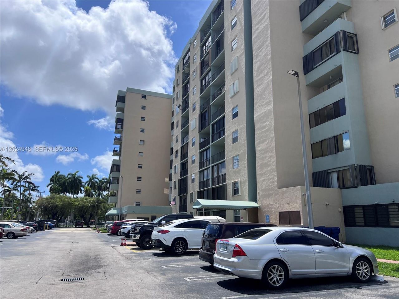 5055 NW 7th St , Unit 301, Miami, FL 33126 Photo
