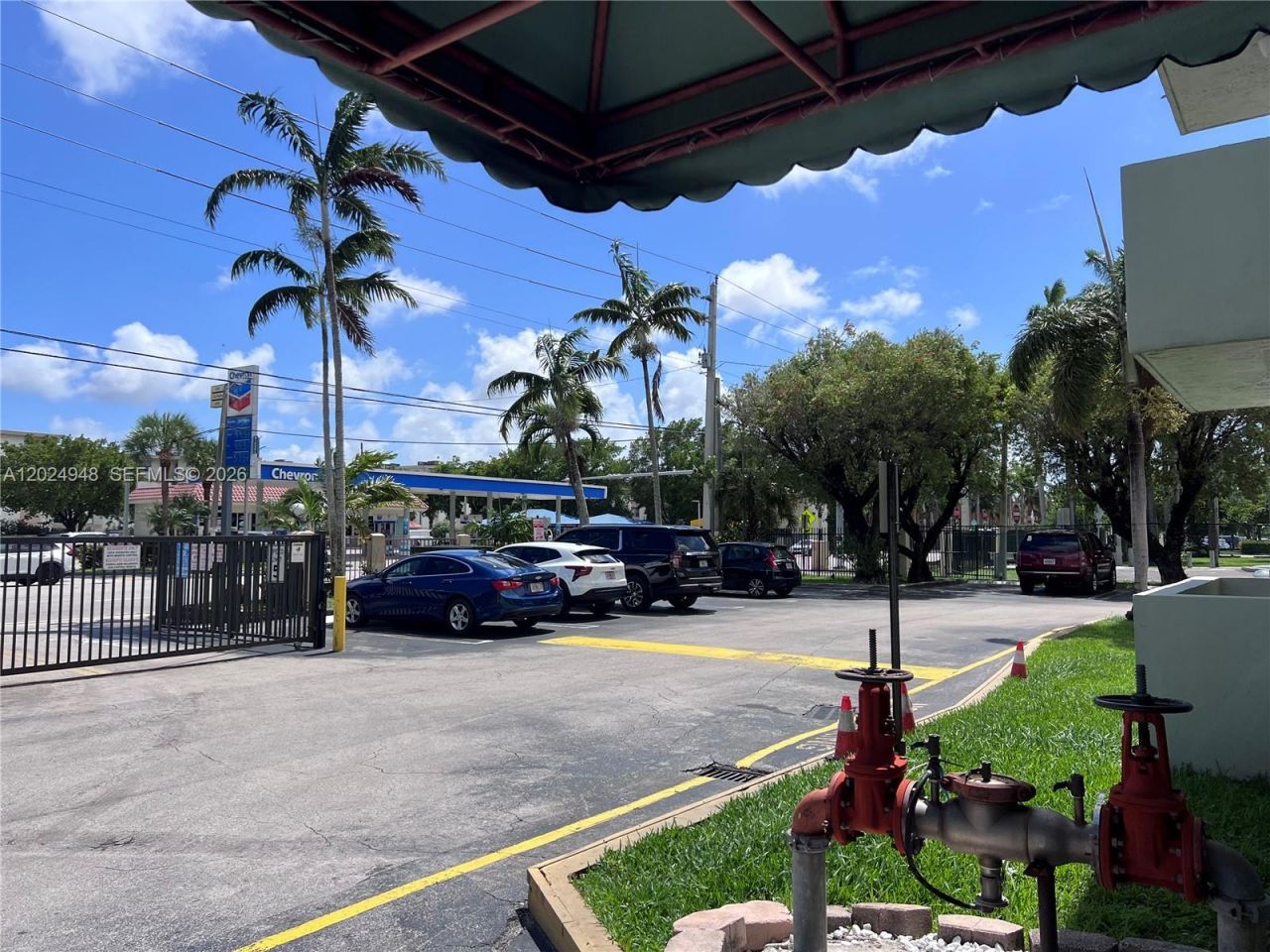 5055 NW 7th St , Unit 301, Miami, FL 33126 Photo
