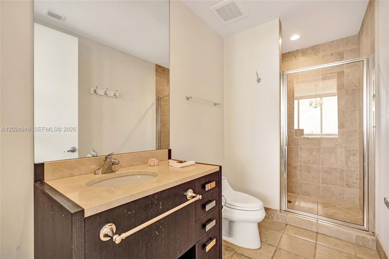 18201 Collins Ave , Unit 3707, Sunny Isles Beach, FL 33160 Photo