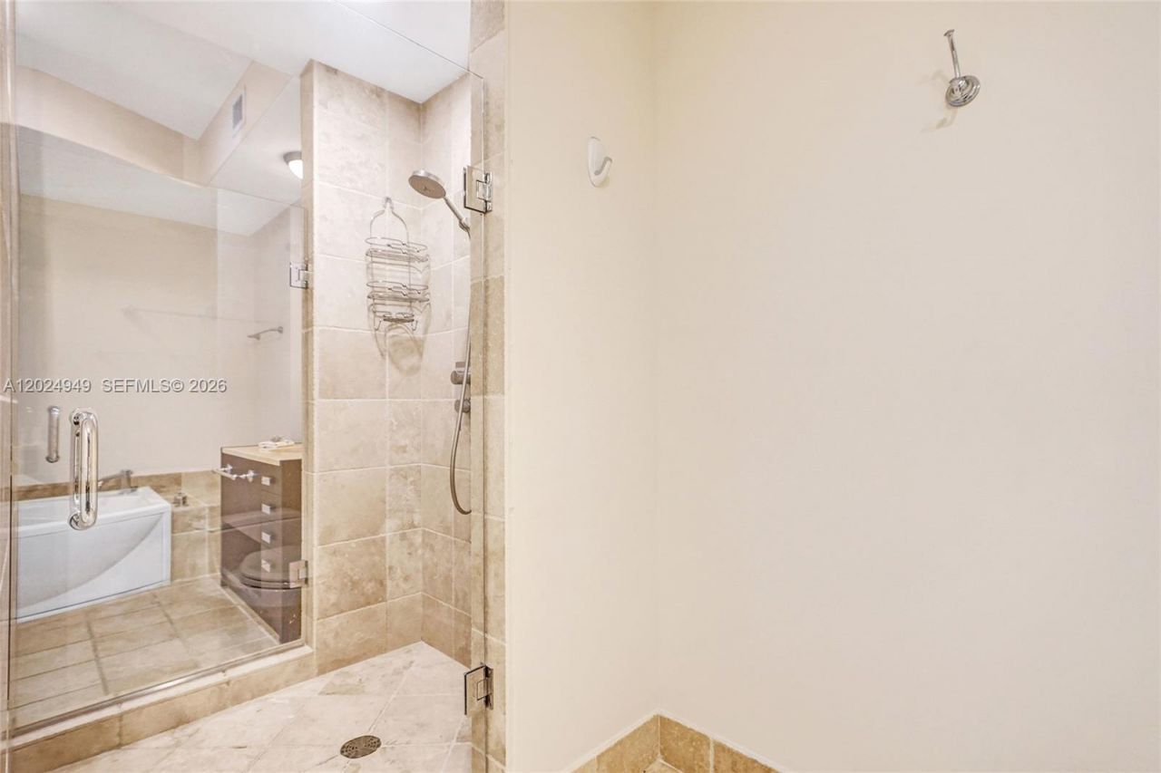 18201 Collins Ave , Unit 3707, Sunny Isles Beach, FL 33160 Photo