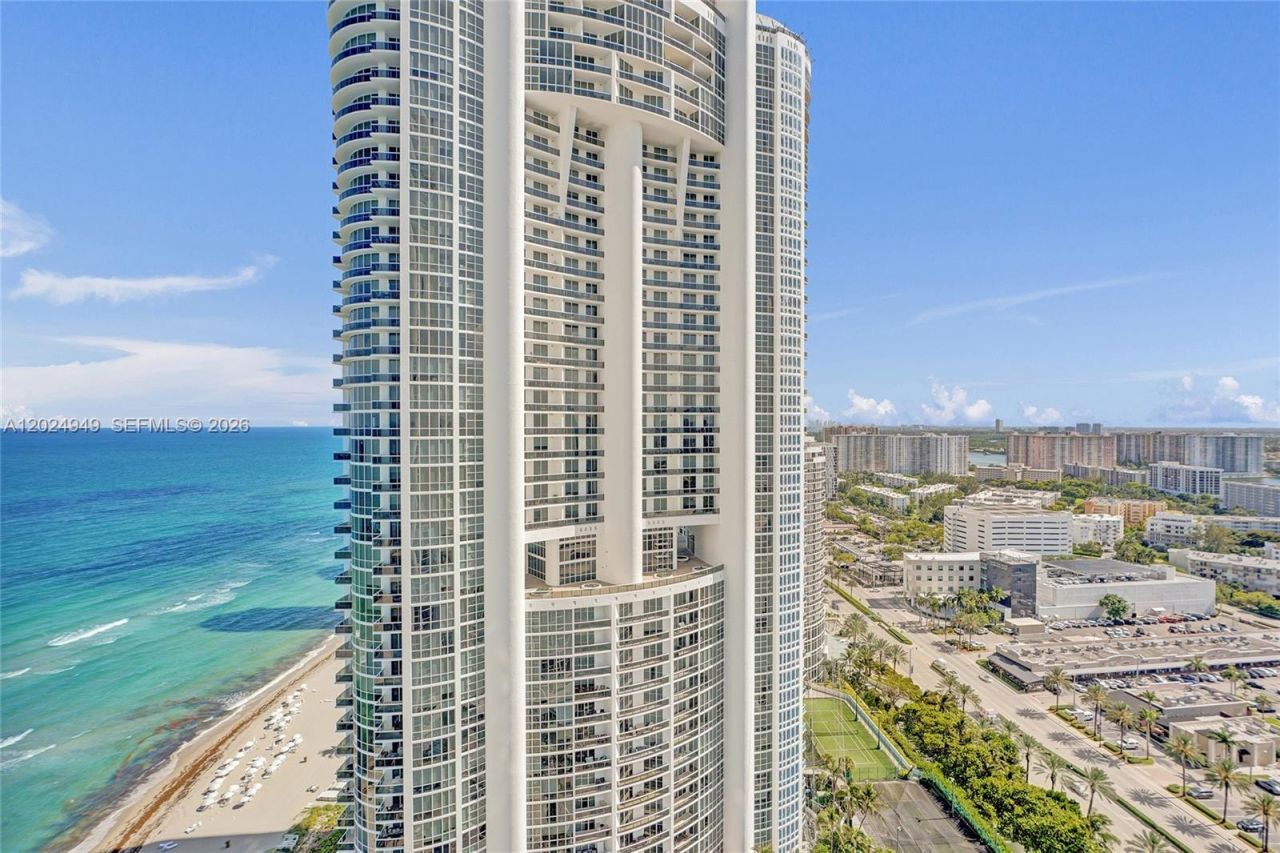 18201 Collins Ave , Unit 3707, Sunny Isles Beach, FL 33160 Photo