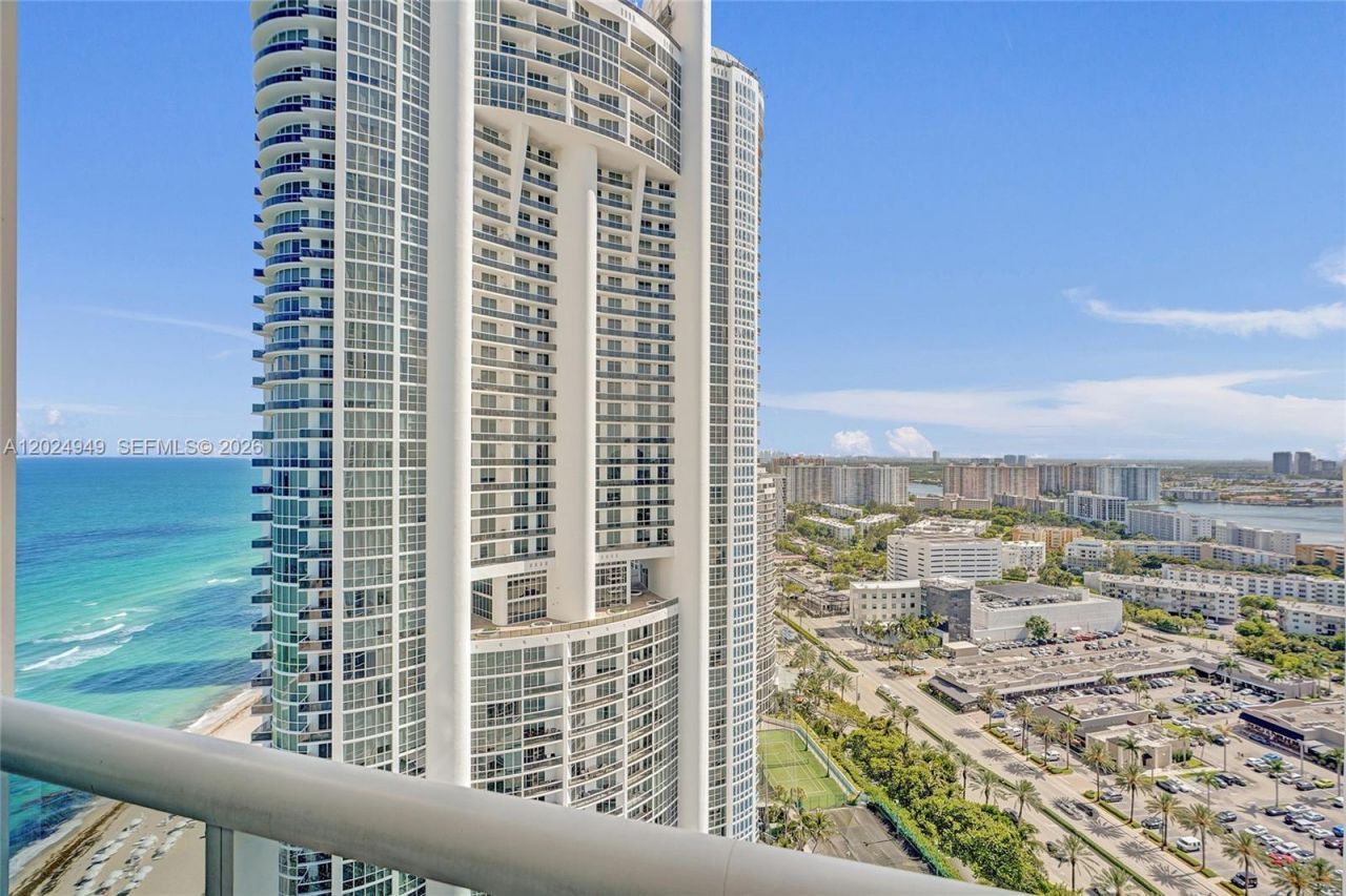 18201 Collins Ave , Unit 3707, Sunny Isles Beach, FL 33160 Photo