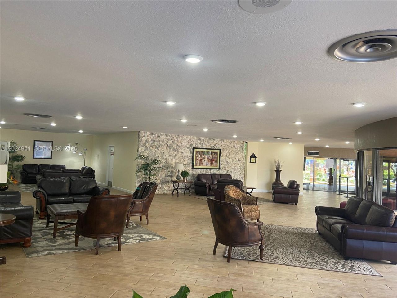 9581 Sunrise Lakes Blvd , Unit 202, Sunrise, FL 33322 Photo