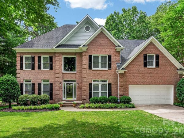 12230 Farnborough Road, Huntersville, NC 28078