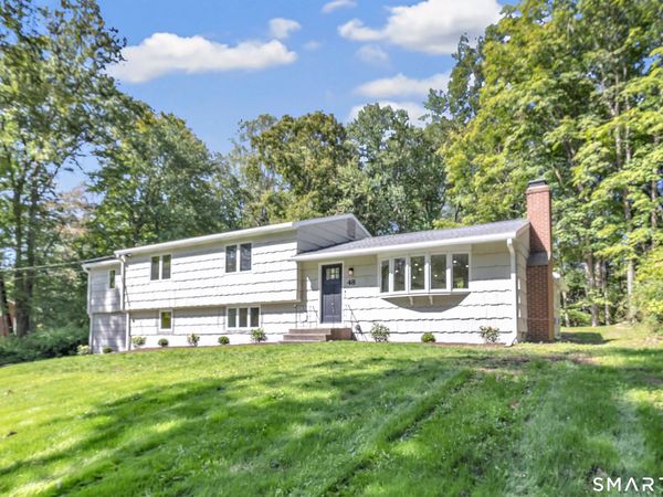 48 Crestwood , Monroe, CT 06468