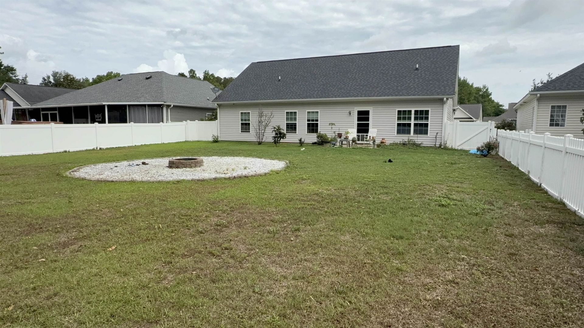 108 River Country Dr.  Photo 21