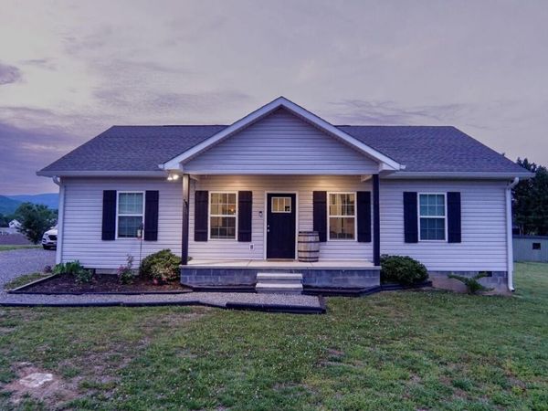 150 Reba Drive, Whitwell, TN 37397