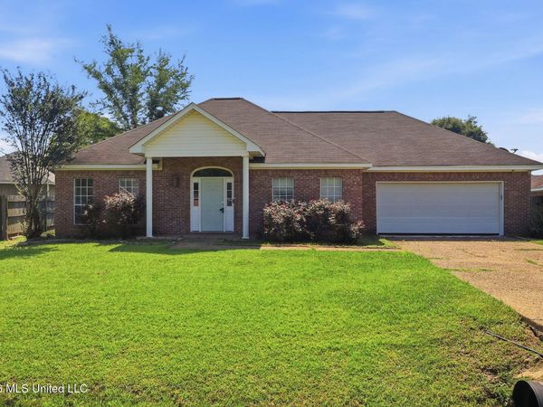 218 Holmar Drive, Brandon, MS 39047