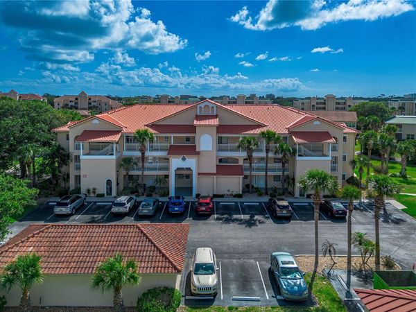 443 BOUCHELLE DRIVE, Unit 204, NEW SMYRNA BEACH, FL 32169