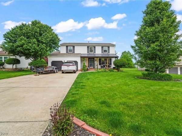 190 Chapel Hill Drive NW, Warren, OH 44483