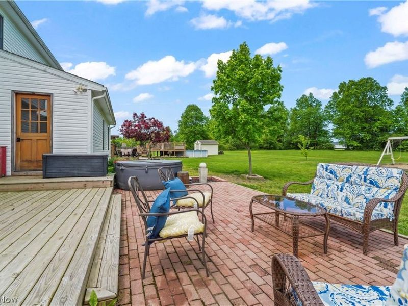 190 Chapel Hill Drive NW, Warren, OH 44483 Photo 25