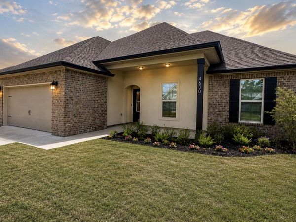 4630 Jayhawk Drive, Crestview, FL 32539