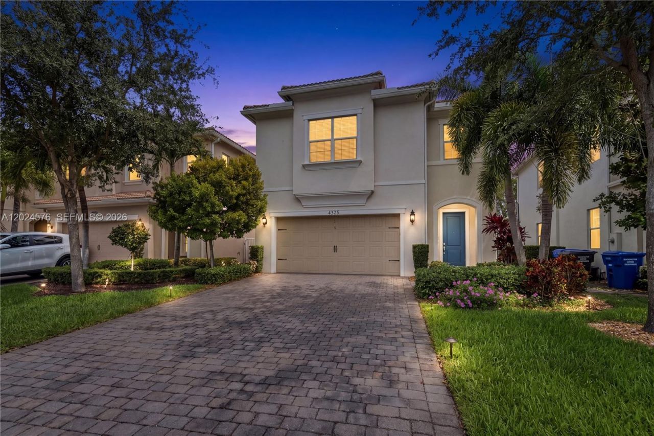 4325 Large Leaf Ln , Hollywood, FL 33021 Photo
