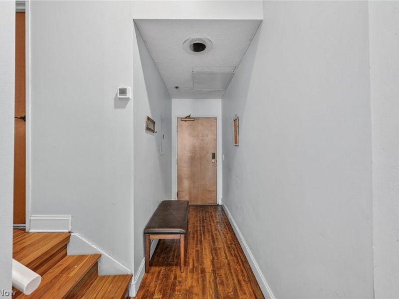 408 W Saint Clair Avenue, Unit 319, Cleveland, OH 44113 Photo 14