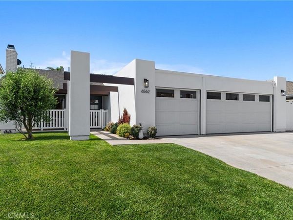 6562 Dohrn Circle, Huntington Beach, CA 92647
