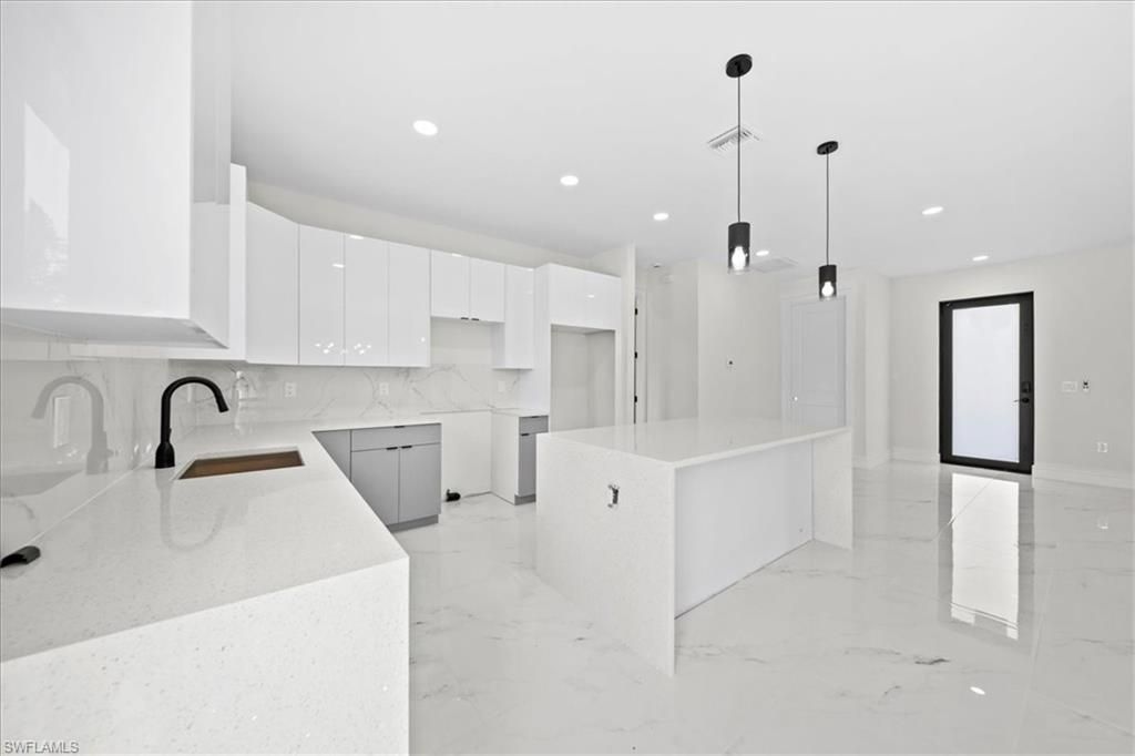 375 Selkirk Ave, Lehigh Acres, FL 33974 Photo