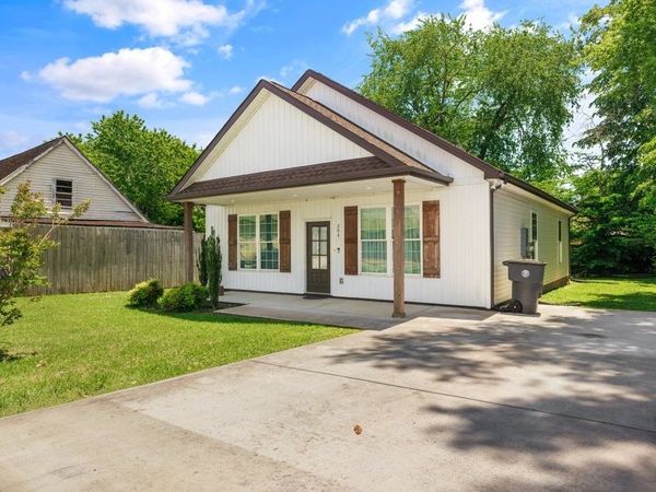204 Mountain St , McMinnville, TN 37110