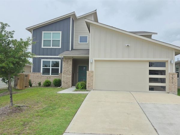 7517 Peggie Nell DR, Austin, TX 78724