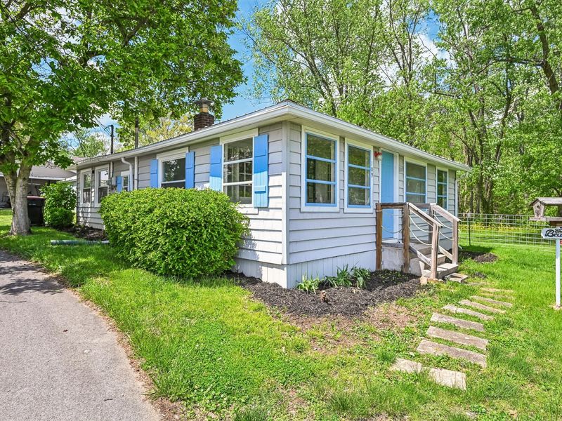 109 Beacon Light Lane, Buckeye Lake, OH 43008 Photo 10