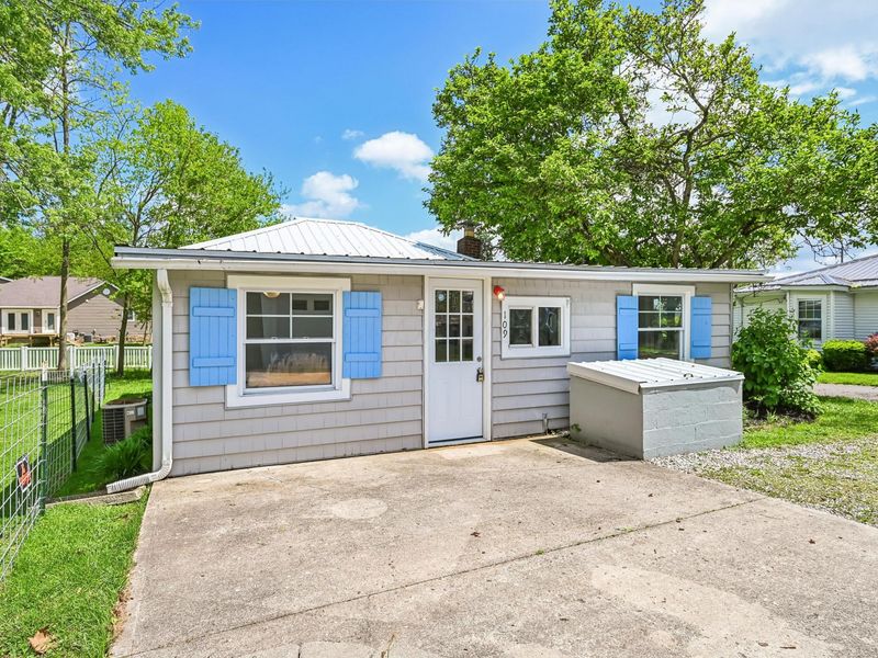 109 Beacon Light Lane, Buckeye Lake, OH 43008 Photo 22