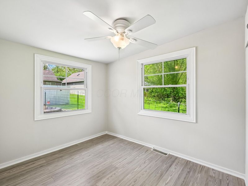 109 Beacon Light Lane, Buckeye Lake, OH 43008 Photo 8