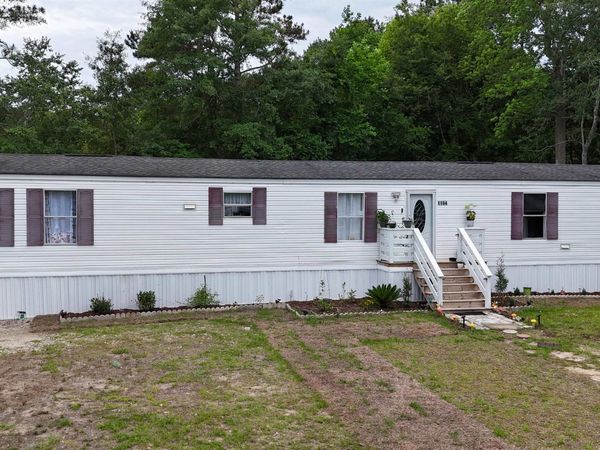 1194 Rainbow Dr. , Loris, SC 29569