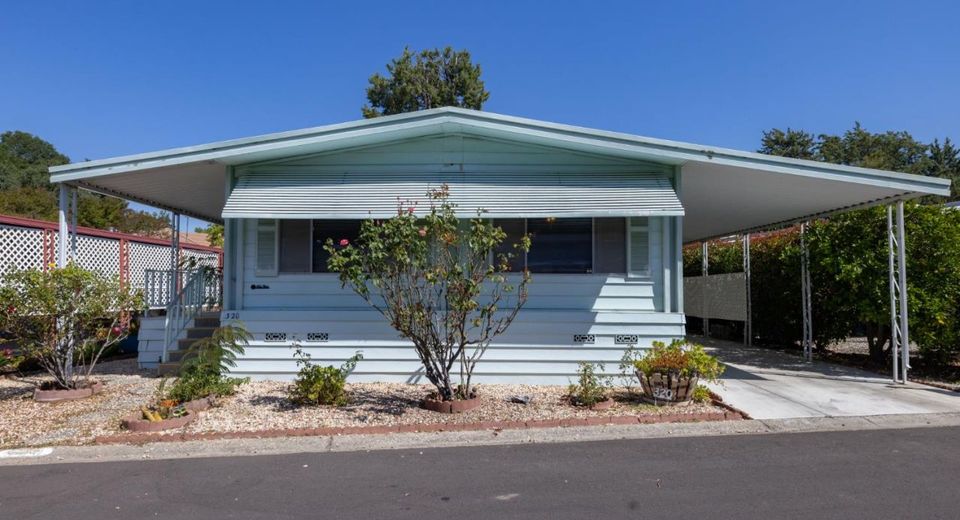 320 Bluebird Ln #320, Folsom, CA 95630 Photo