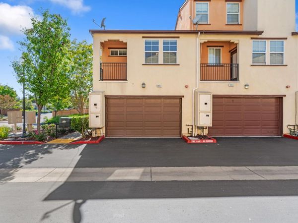 3957 Forest Cir, Castro Valley, CA 94546