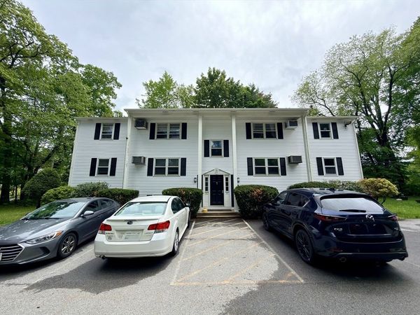 2 Annaberry Lane, Unit 1B, Auburn, MA 01501