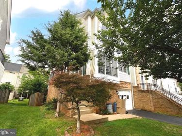 14552 WOODGATE MANOR PLACE, CENTREVILLE, VA 20120