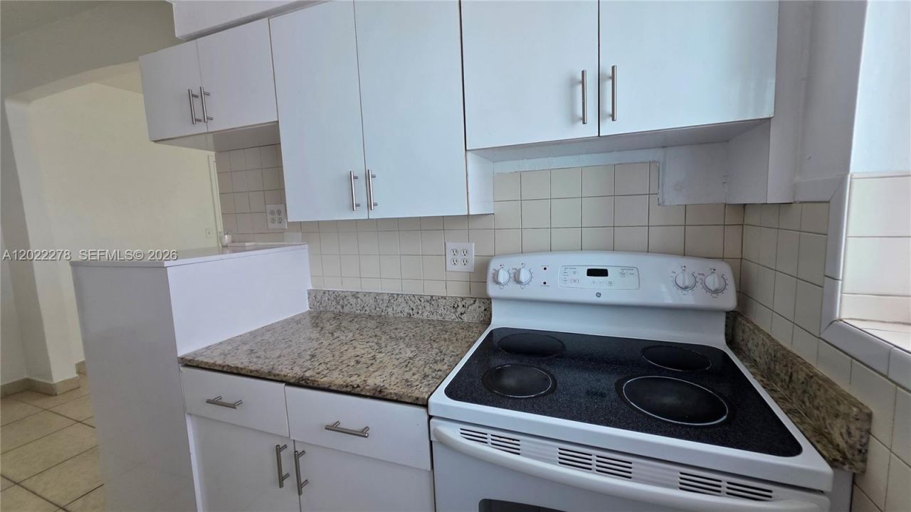 7629 Dickens Ave, Unit 4 or 8, Miami Beach, FL 33141 Photo