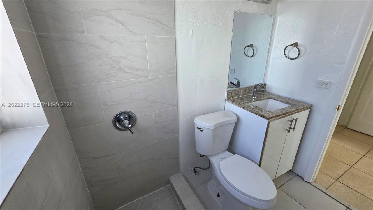 7629 Dickens Ave, Unit 4 or 8, Miami Beach, FL 33141 Photo