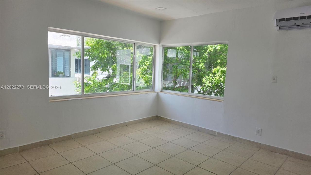 7629 Dickens Ave, Unit 4 or 8, Miami Beach, FL 33141 Photo