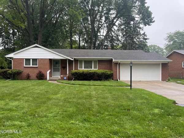 4110 Briarcrest Road, Toledo, OH 43623