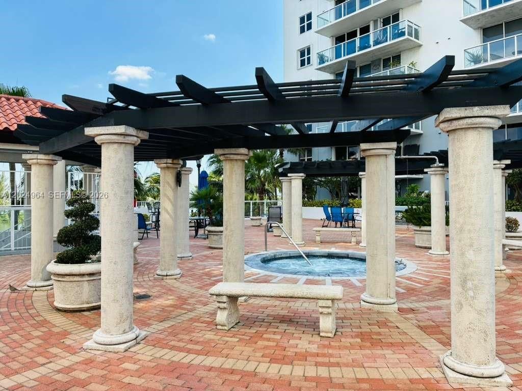 5085 NW 7th St, Unit 909, Miami, FL 33126 Photo