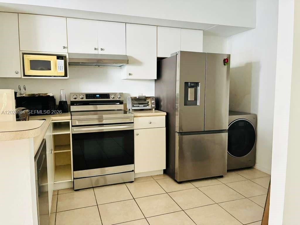 5085 NW 7th St , Unit 909, Miami, FL 33126 Photo