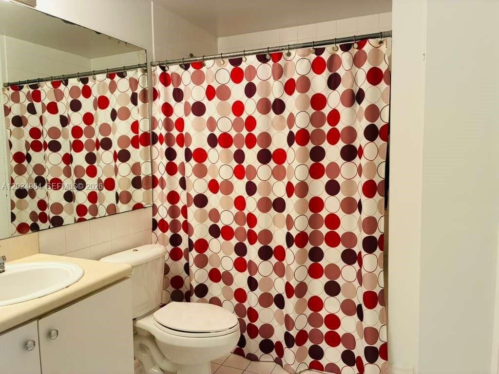 5085 NW 7th St , Unit 909, Miami, FL 33126 Photo
