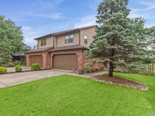 2204 Greenfield Drive, Belleville, IL 62221