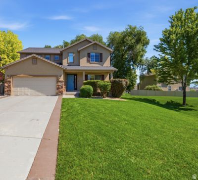 1092 S Cinnamon Ridge Dr, Provo, UT 84606 Main Photo