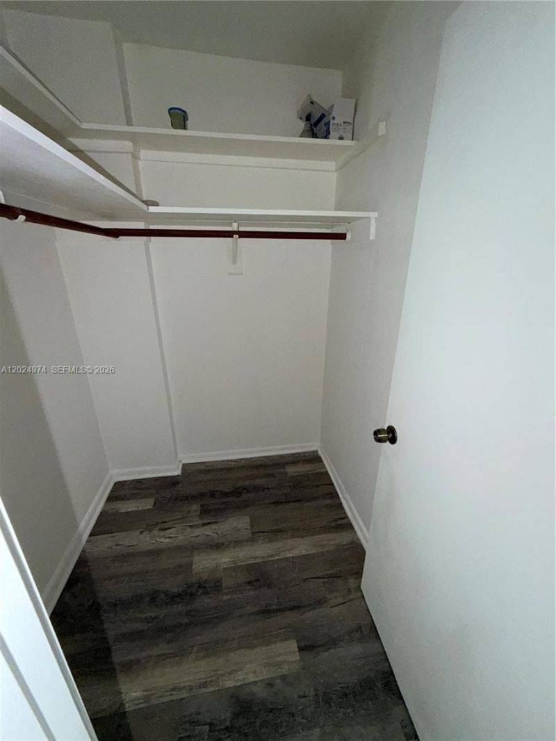 1470 NE 125th Ter , Unit 605, North Miami, FL 33161 Photo